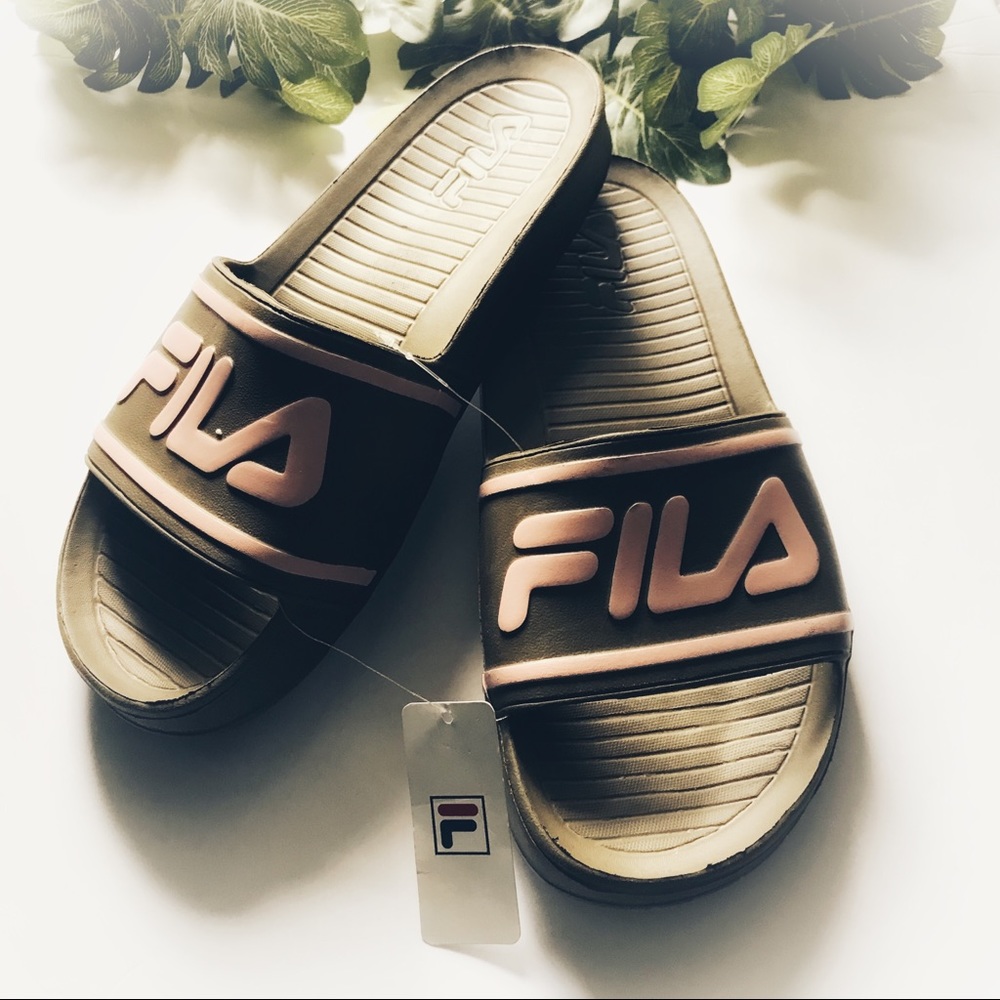 NWT Fila Slide Sandals